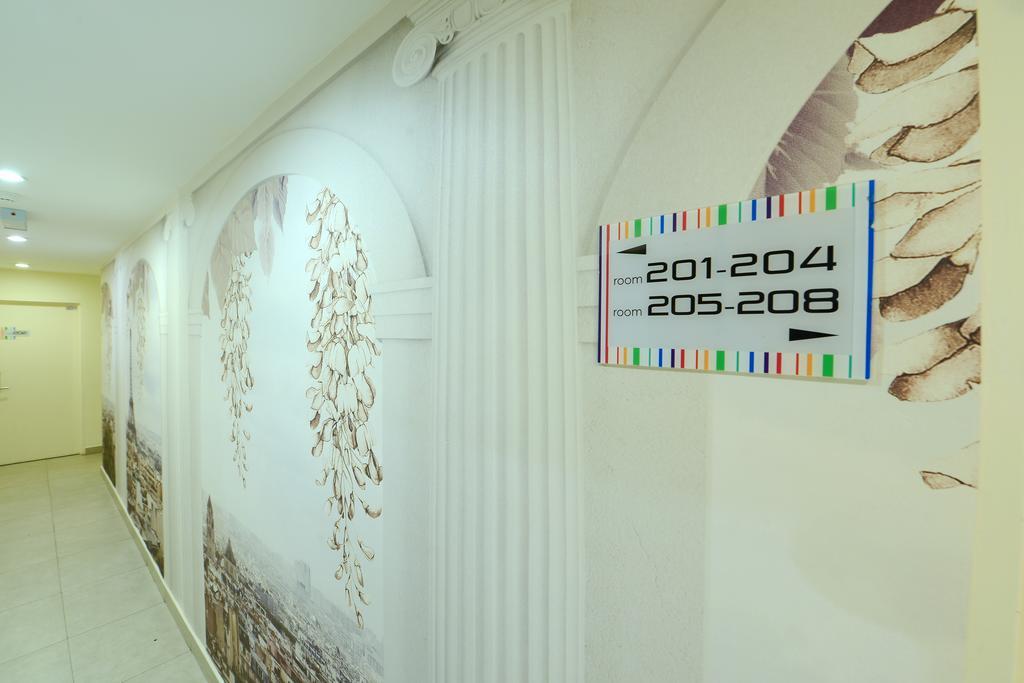 Hotel Sri Permaisuri Куала Лумпур Екстериор снимка