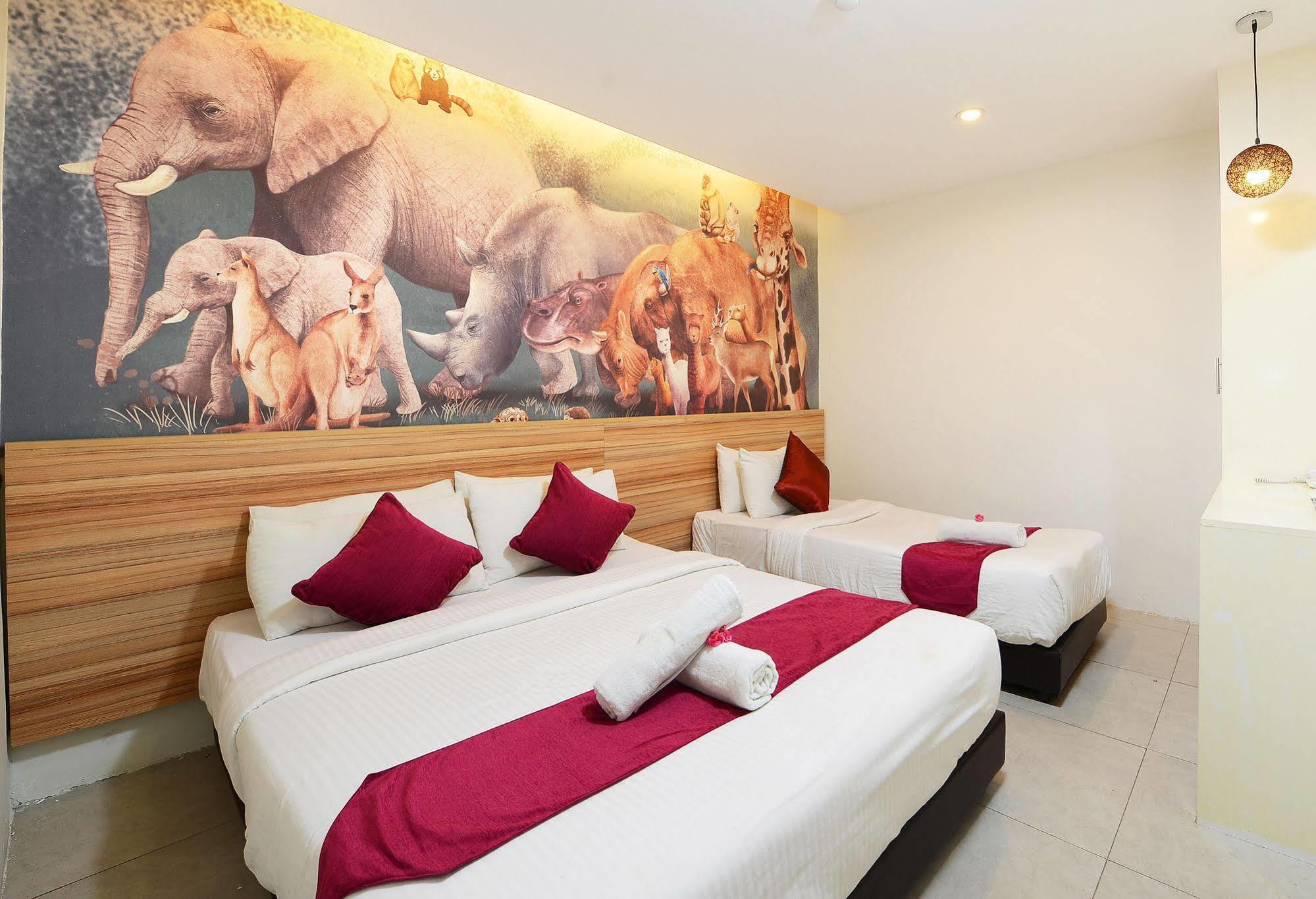 Hotel Sri Permaisuri Куала Лумпур Екстериор снимка