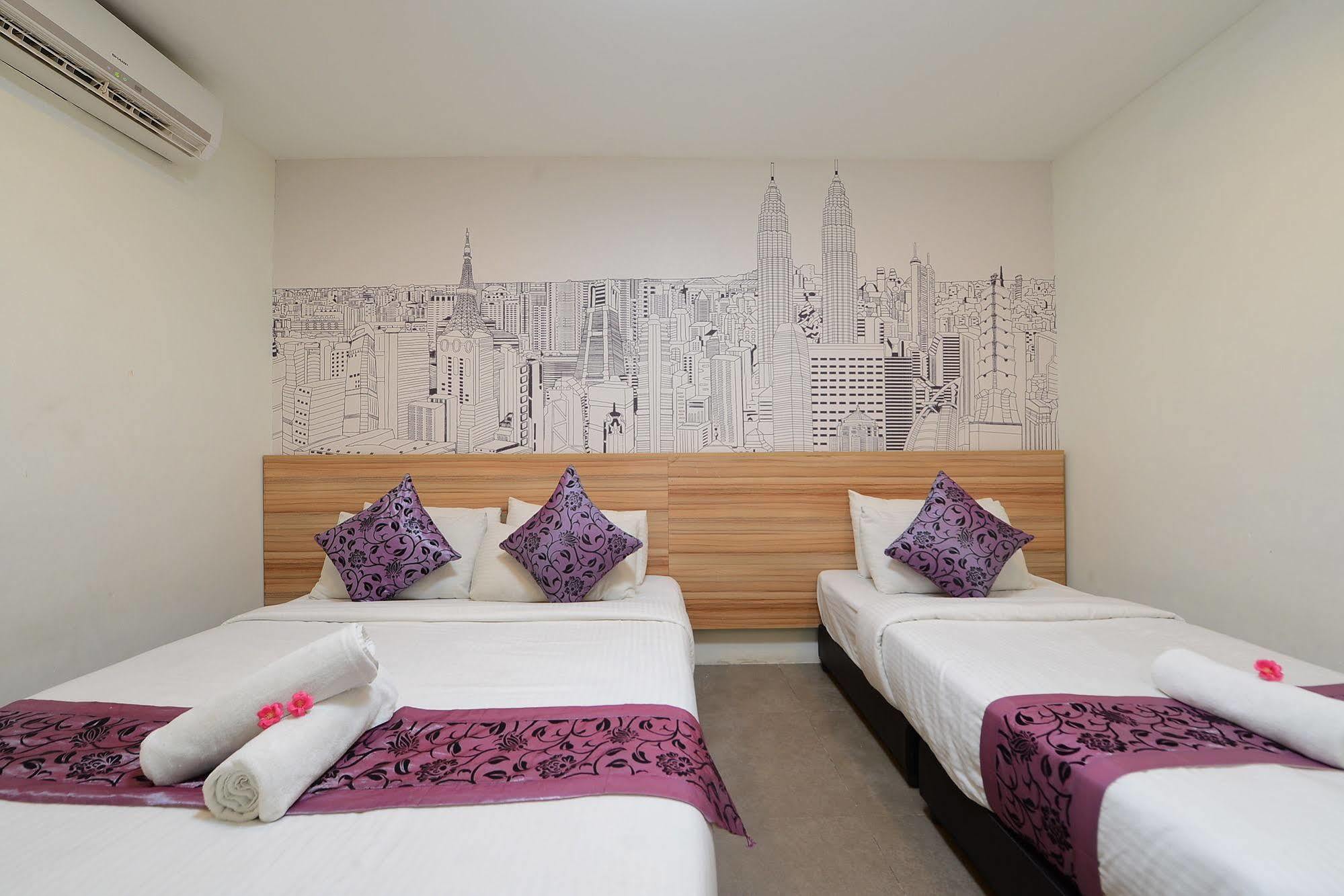 Hotel Sri Permaisuri Куала Лумпур Екстериор снимка